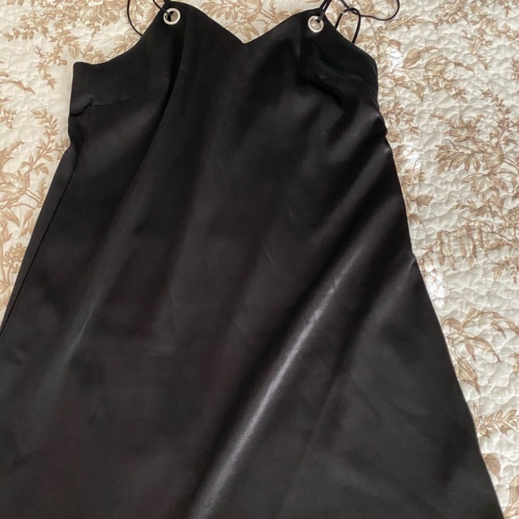 Topshop dress, so stylish , like new - Picture 3 of 3